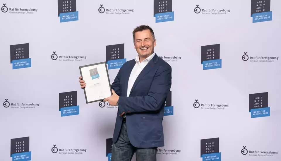 ICONIC AWARD 2018 – ORGANOID Naturoberflächen