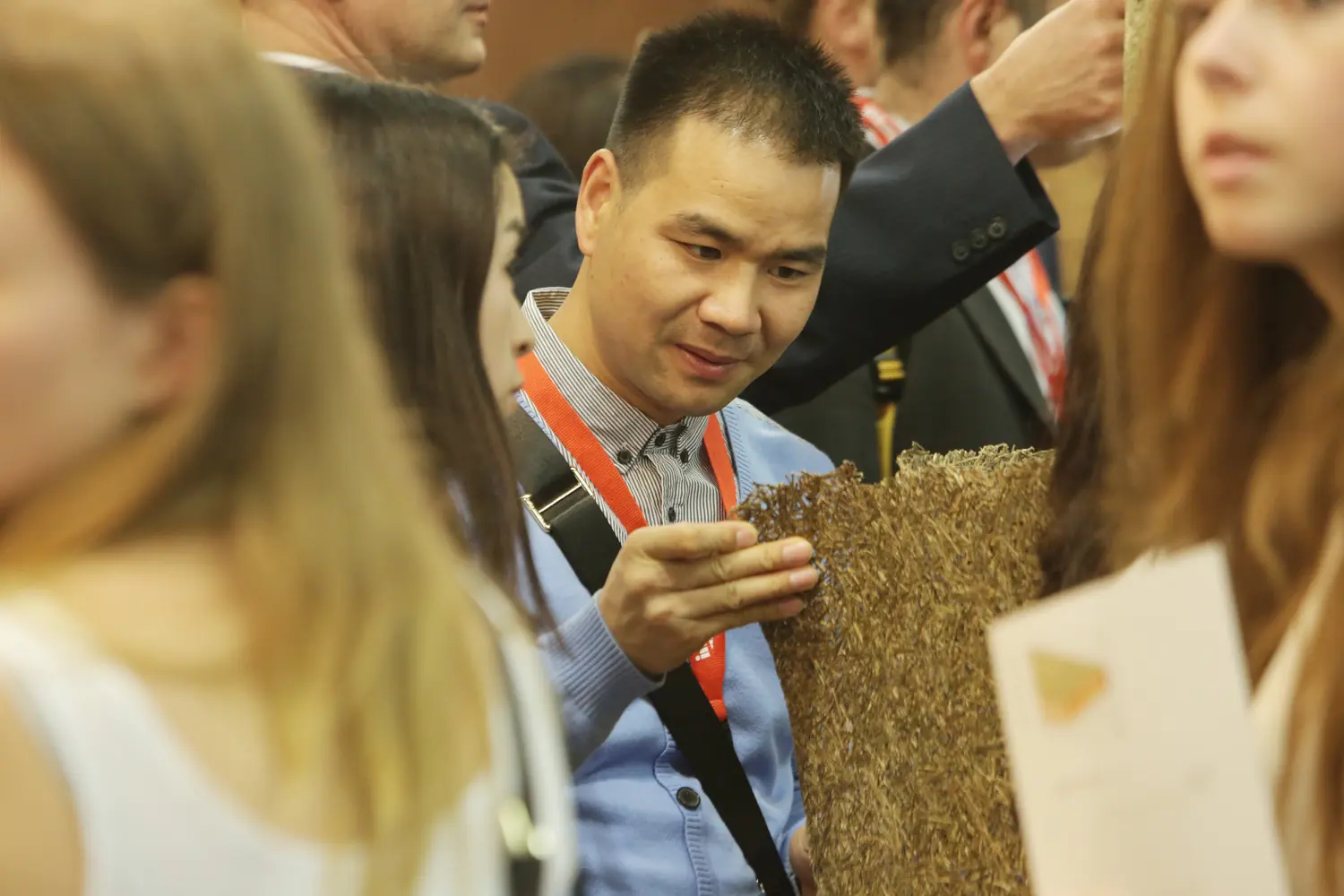 interzum 2017 – Impressionen – ORGANOID Naturoberflächen