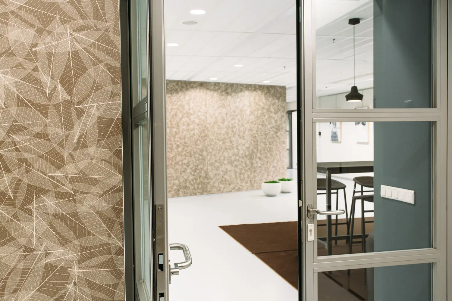 WTC Den Haag – ORGANOID Naturoberflächen